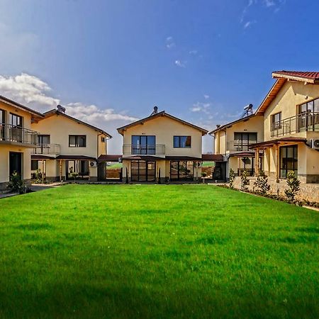 Alex Village Shkorpilovtsi Luaran gambar
